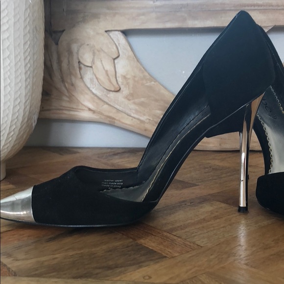 Black suede Bebe heels size 8 Silver toe and heal - Picture 4 of 5